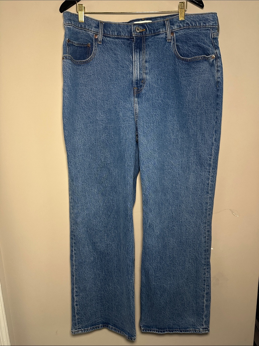 Abercrombie & Fitch high rise 90s relaxed medium blue size 35 jeans